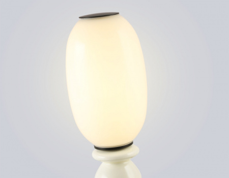 Интерьерная настольная лампа High Light LH53154