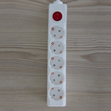 Розеточные блоки, удлинители Universal S-GSU5-5 WHITE