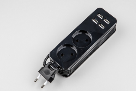 Удлинитель Uniel Travel UL-00011135