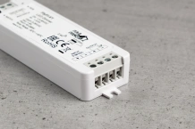 Fly-Fi Диммер/Контроллер V1 - 1CH*8A 5–36В DC, Push-DIM, CV, пластик, гарантия 5 лет FF-D-V1